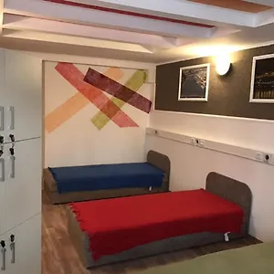 Hostel Opera, Budapest