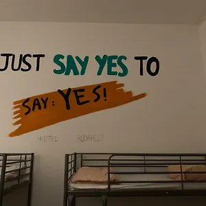Hostel Say Yes, Budapest