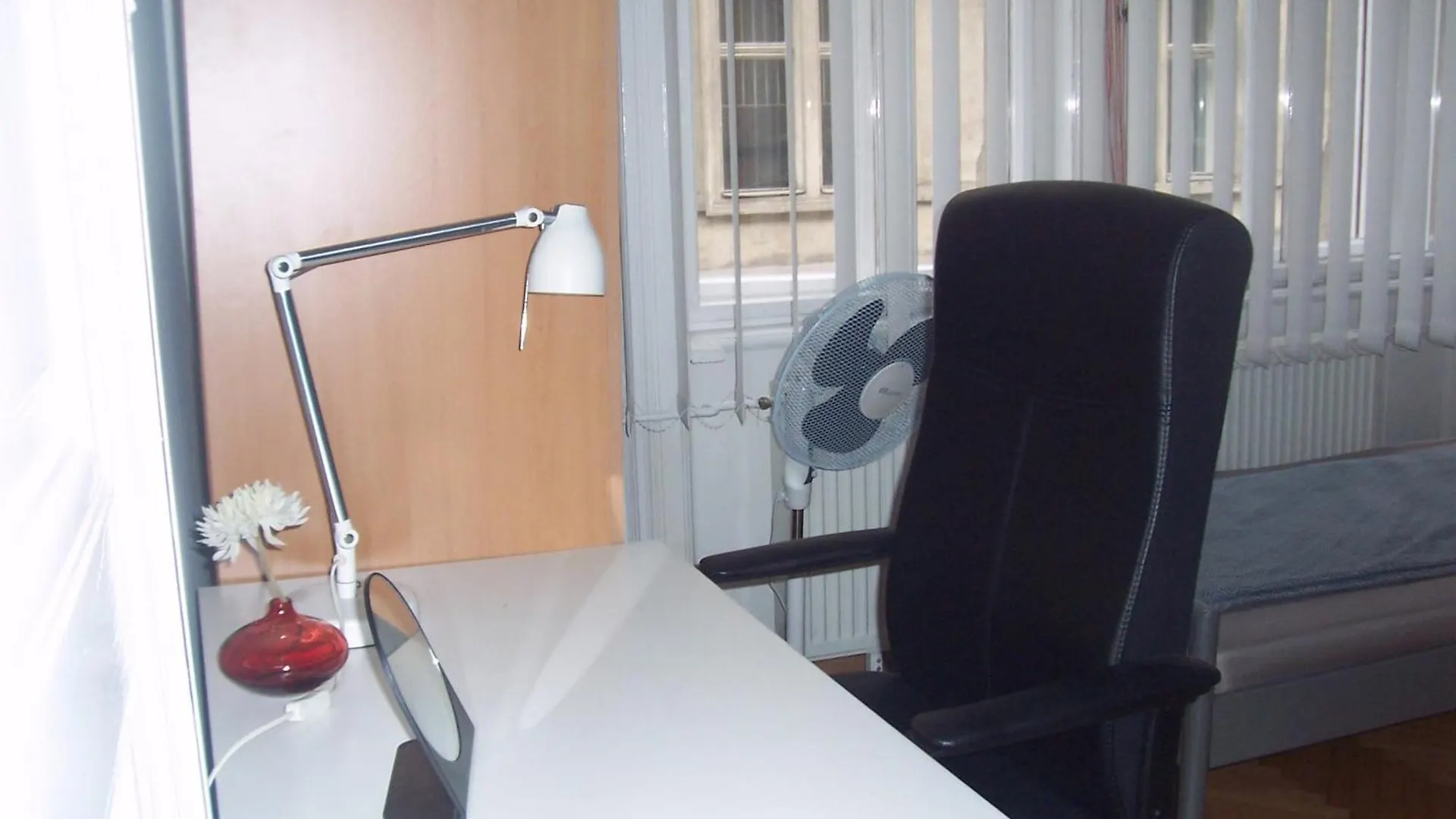 Universal Apartment Budapest Hostel